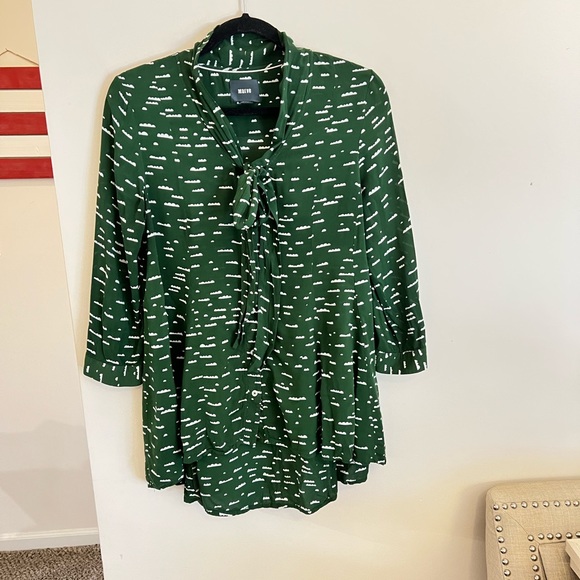 Mauve Tops - Mauve by anthropology green & black hi-lo bow front top